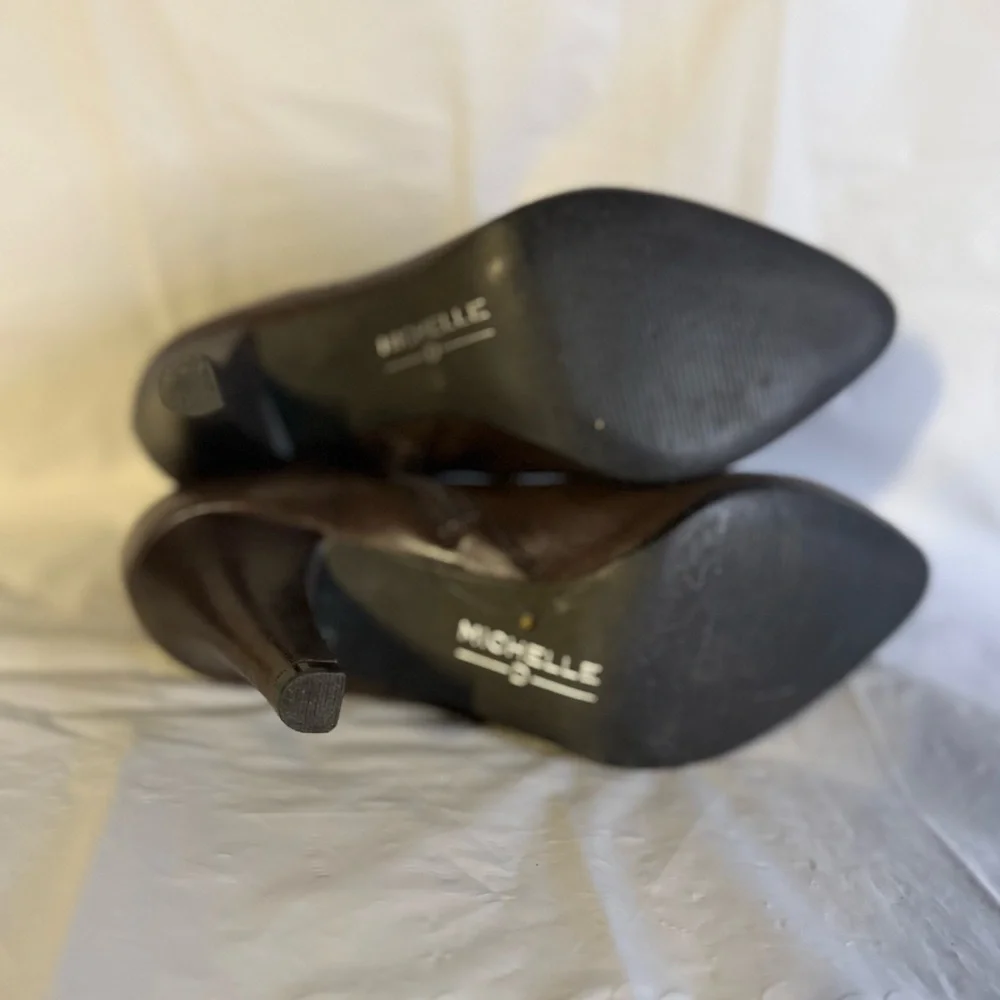 Michelle D brown heeled ankle boots